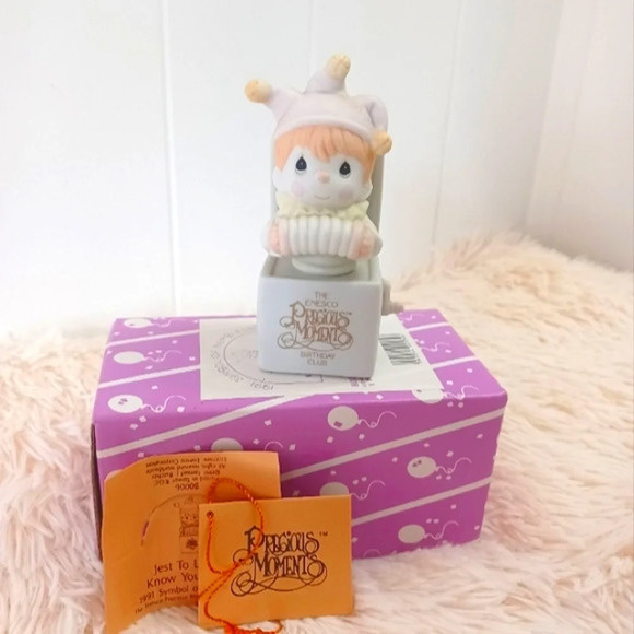 Precious Moments "Jest To Let You Know You're Tops" Jack In The Box Figure 1991 - Picture 5 of 7